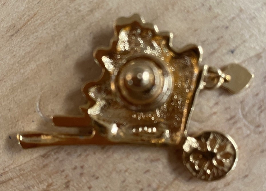 Vintage Avon Garden of Love Enamel Brooch Wheelbarrow Full Hearts Pushback Pin