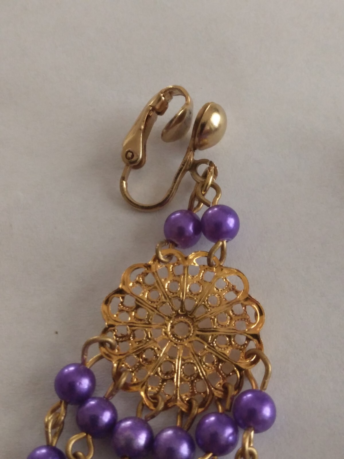 Vtg 2 Set Purple and Blue Gold Tone Chandelier Earrings