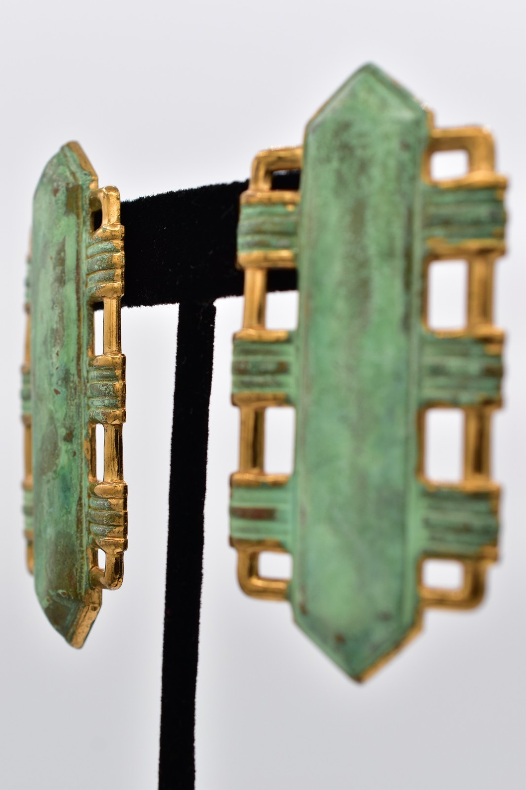 Vintage Brutalist Art Deco Verdigris Patina Gold Tone Drop Earrings 1970s BinAV