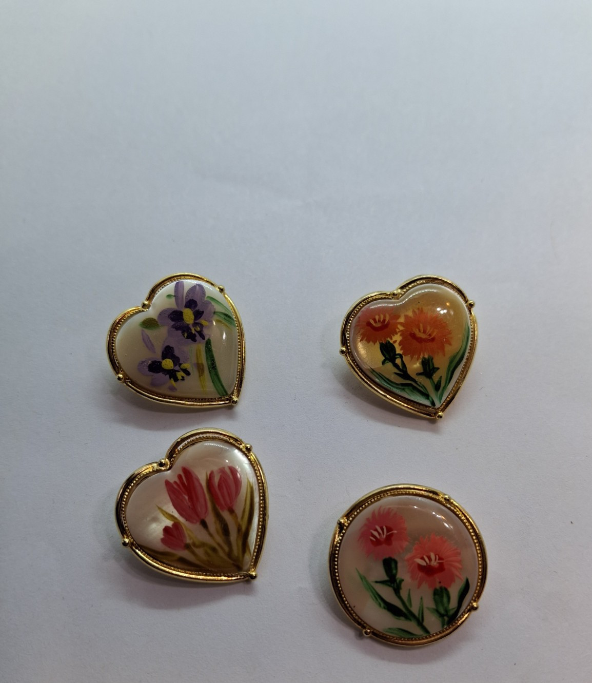 Vintage Lot Flower Scatter Pins Cottagecore Hippy Mod Retro floral hearts