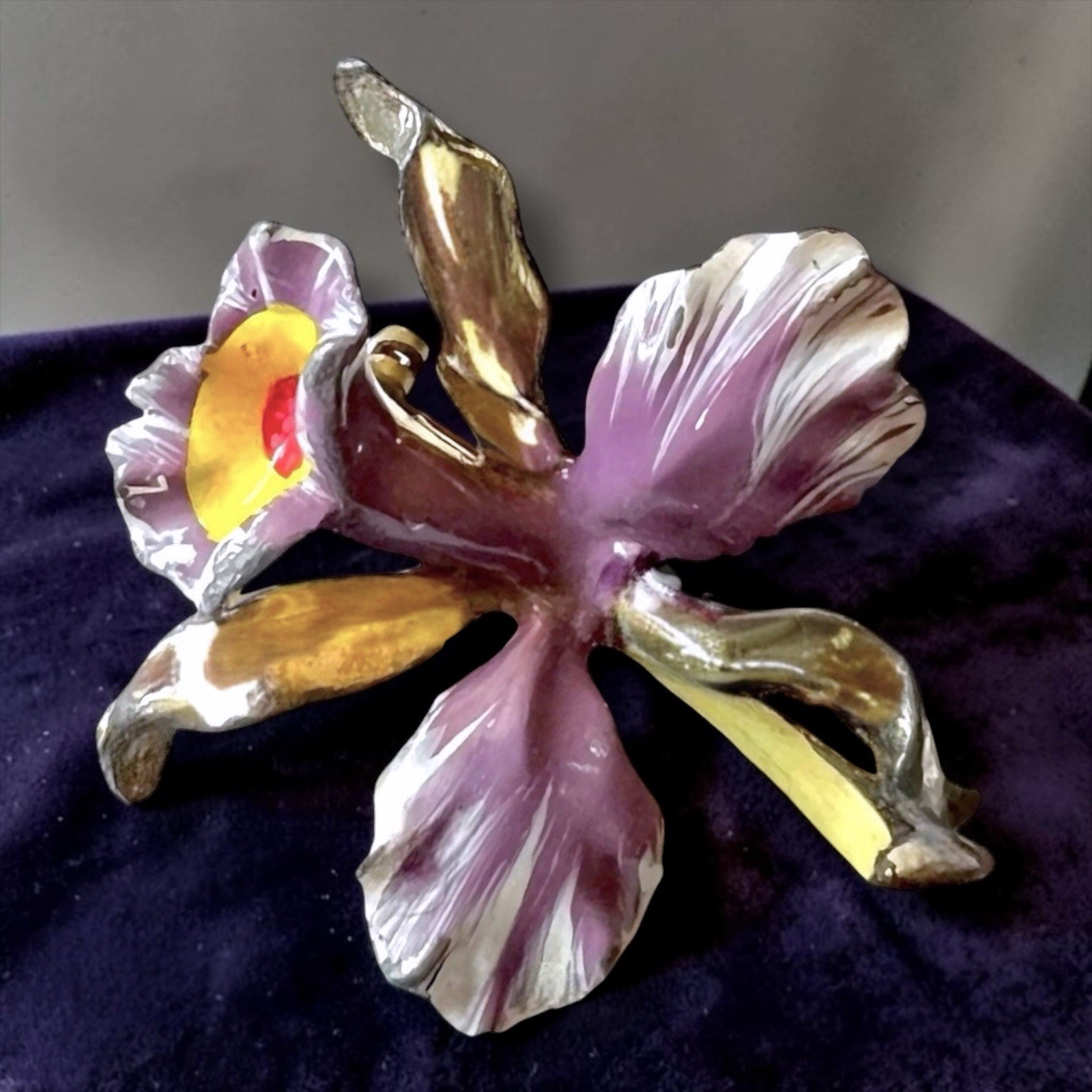Enamel Flower Brooch Orchid Purple Silver Tone Small Vintage