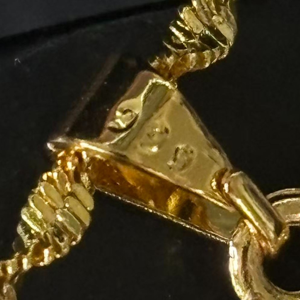 VTG Gold-plated (NOT SURE) Hollowed-out Heart Pendant Necklace, marked ‘999’