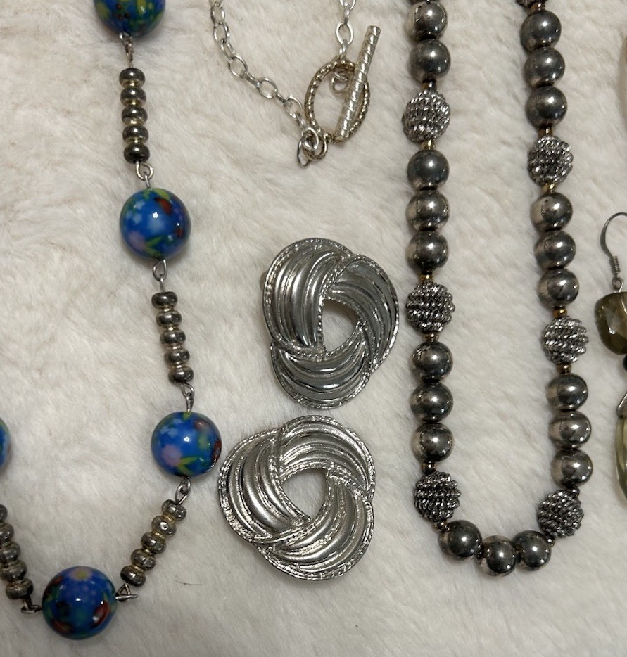 Vintage 90’s Jewelry Lot Of 6 Turquoise Lavender Silver Tone Necklace Earrings