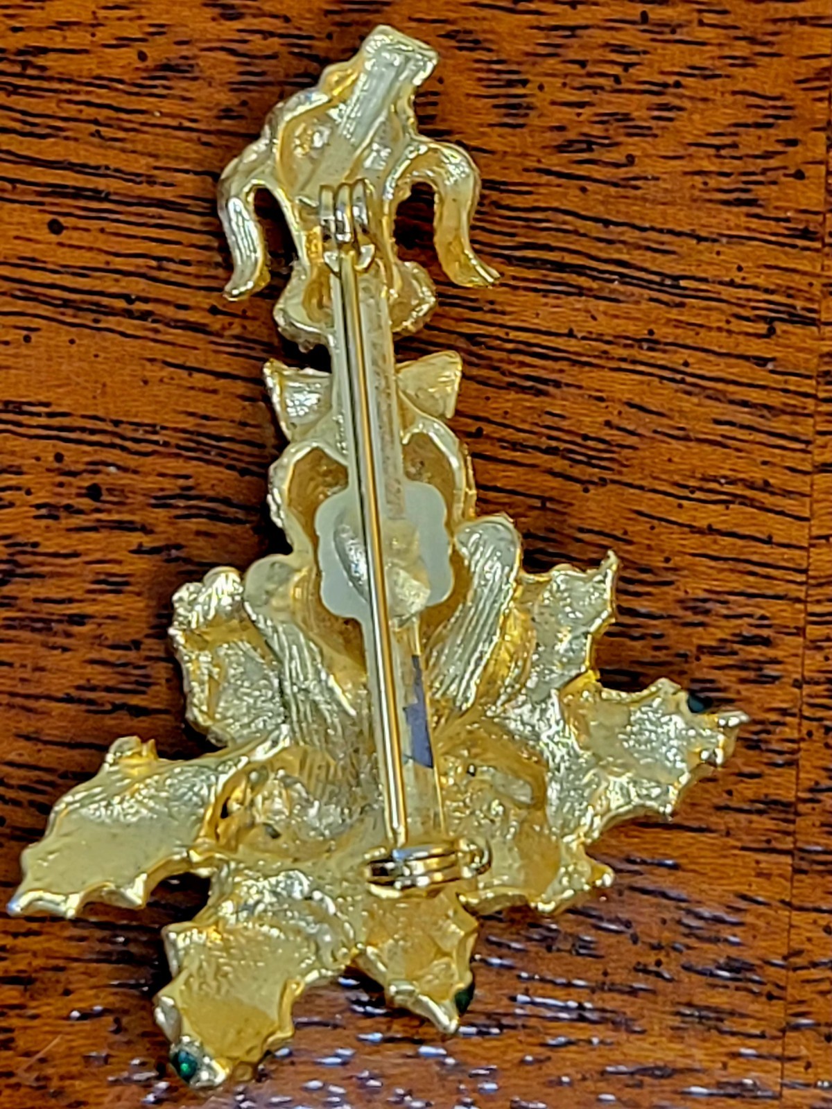 Vintage 1950’s Gold-Tone Christmas Poddle Brooch With Enamel Approximately 2″