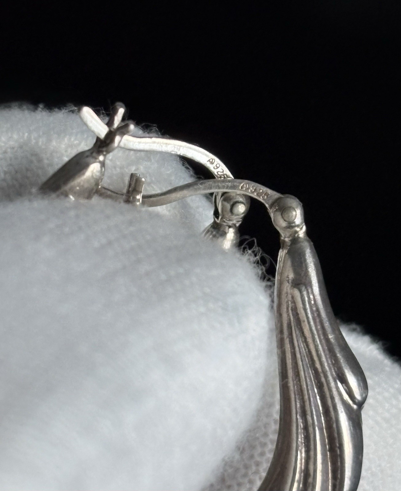 Vintage Sterling Silver Hoop Earrings 925 Dangle Drop Puffy Scalloped Ladies 1in