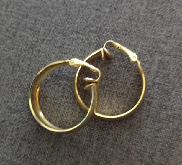 Vintage Hinge Clip on Gold Plate Metal – Wide Hoop Earrings