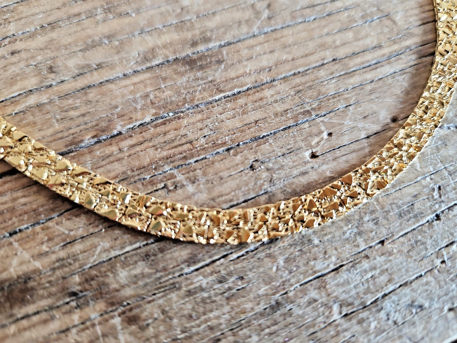 Vintage Electro-Plate Gold Textured Flat Chain Necklace 24″ & Bracelet Set 44g