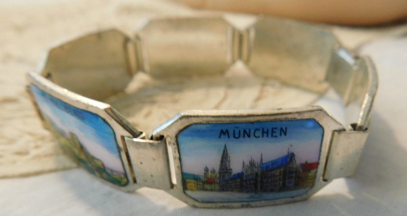 German Vintage Souvenir Panel Travel Bracelet Silver Enamel Munchen Frankfurt