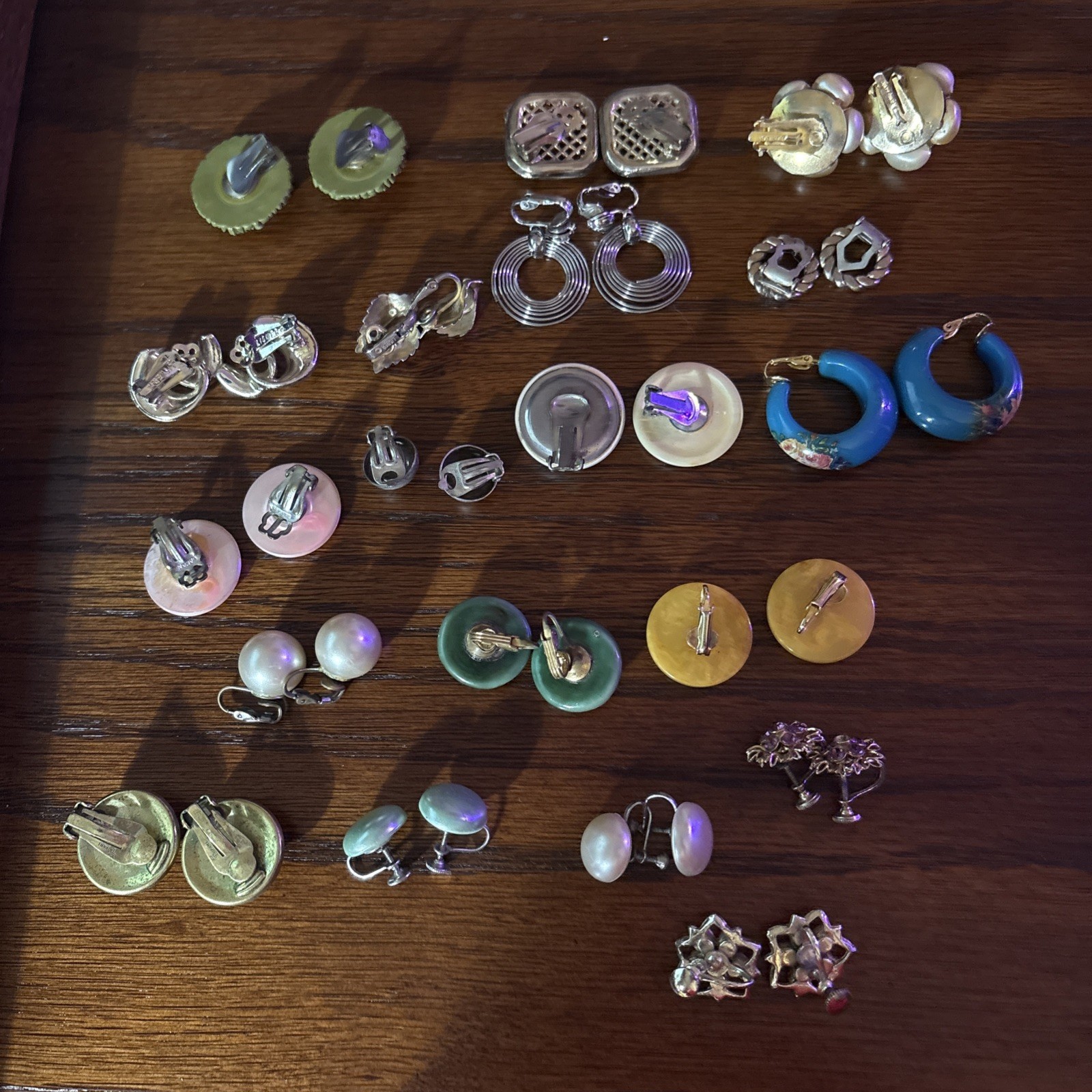 Vintage Earrings Lot Of 19 Pairs Multicolor Clip Ons And Screw Backs Preowned