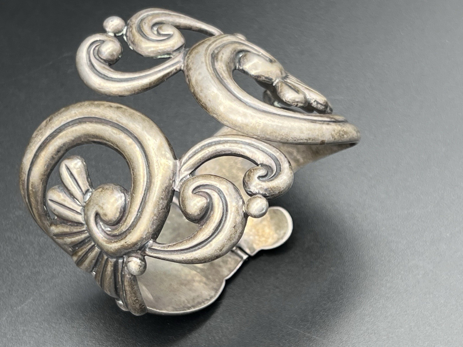Solid Silver 980 Clamper Bracelet GERARDO LOPEZ TAXCO High End Select Magnifico!