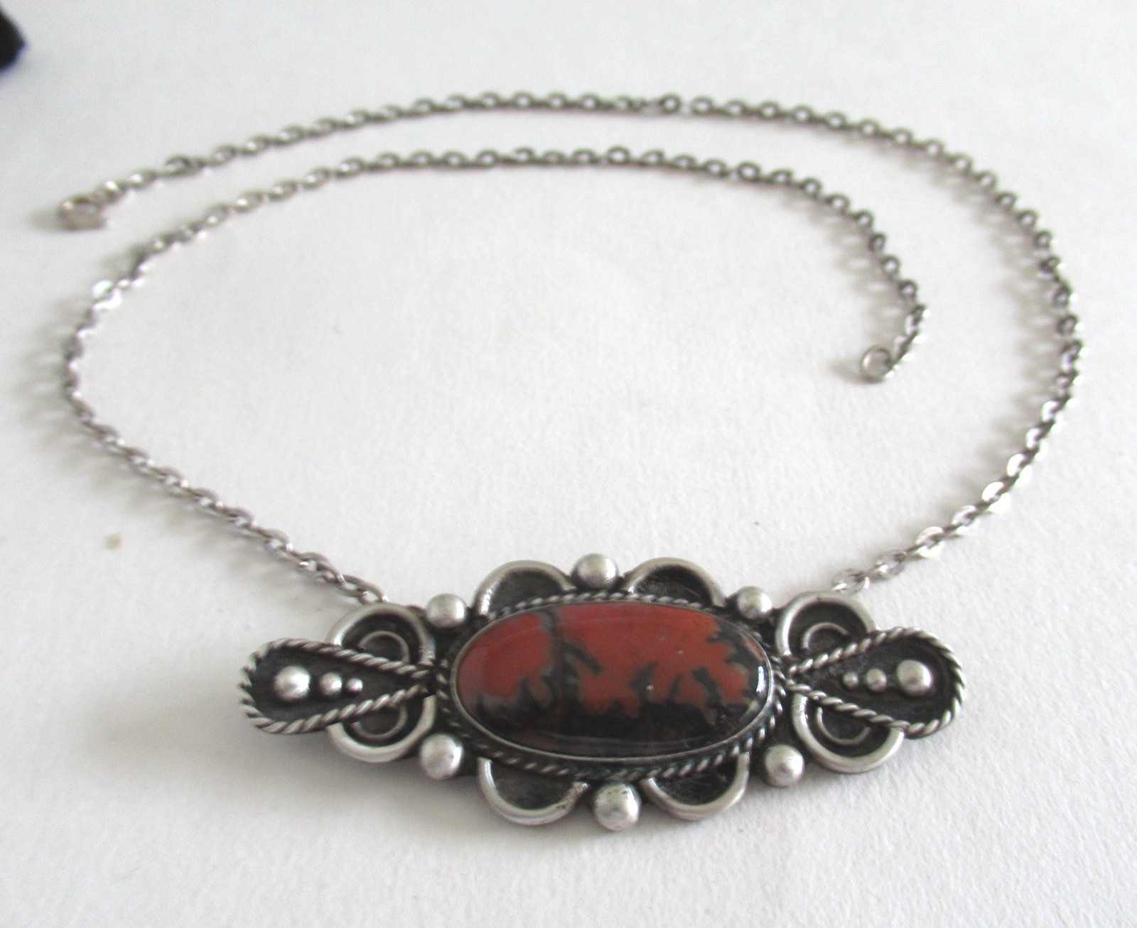 2 3/8 INCHES VINTAGE NAVAJO STERLING PETRIFIED WOOD PENDANT NECKLACE BROOCH