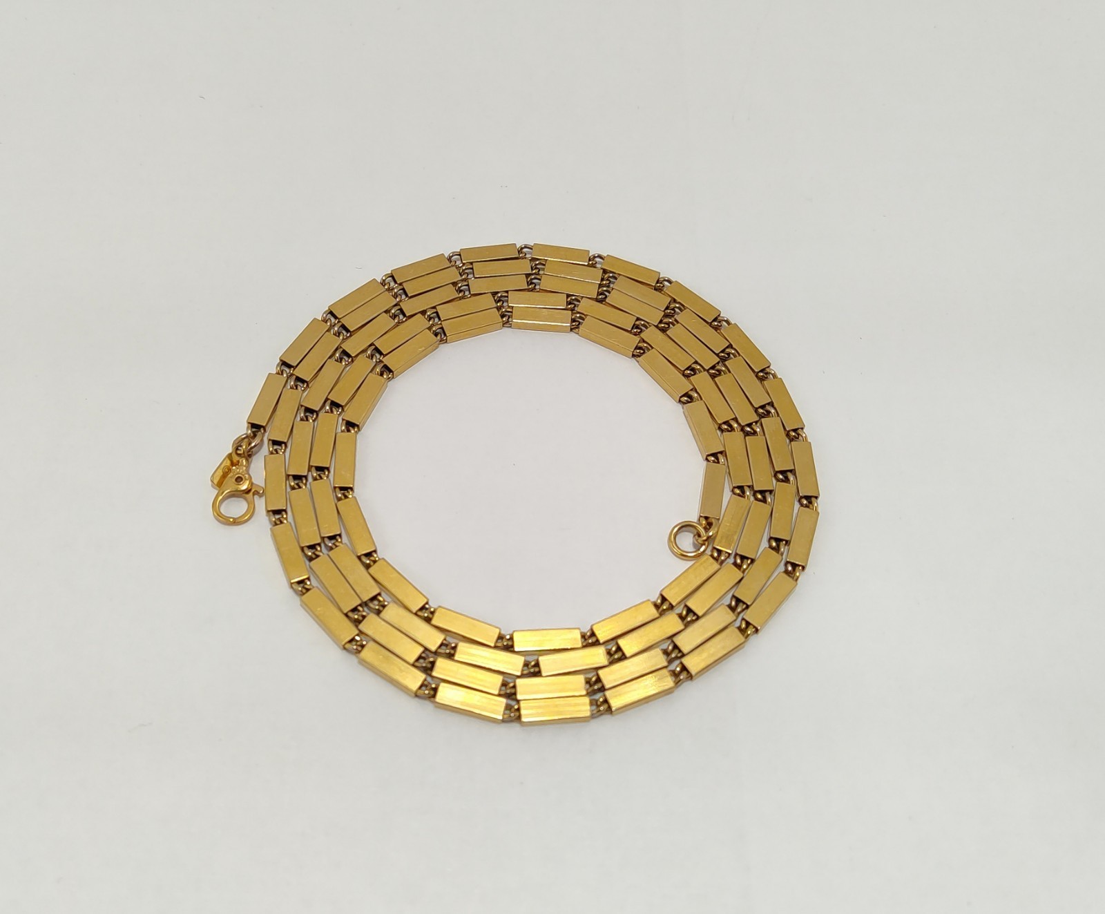 36″ X-LONG UNIQUE Vintage signed MONET Square Tube Link Gold Tone Necklace