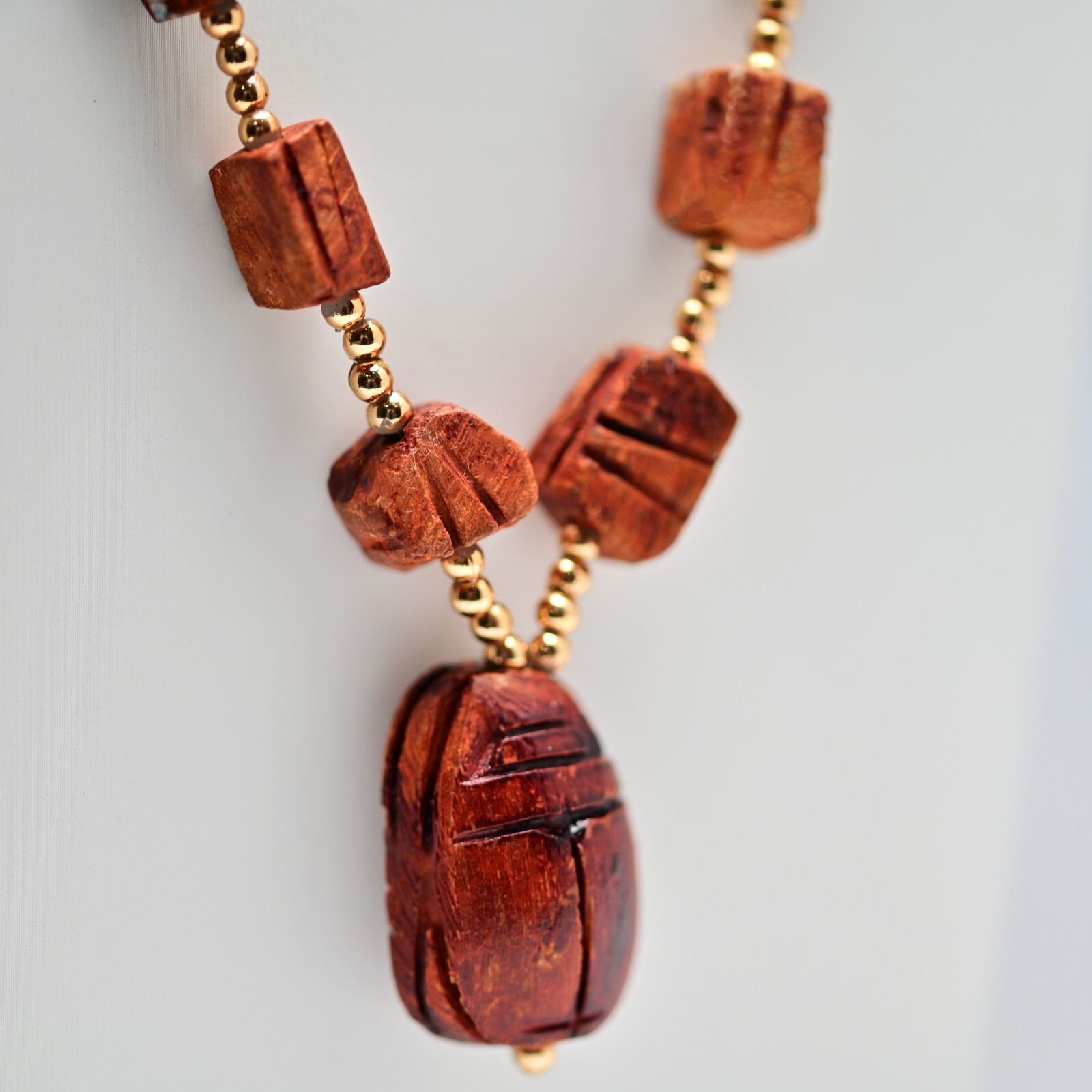 Vintage Original East India Red Agate Carnelian Gemstone Pendant Estate Necklace