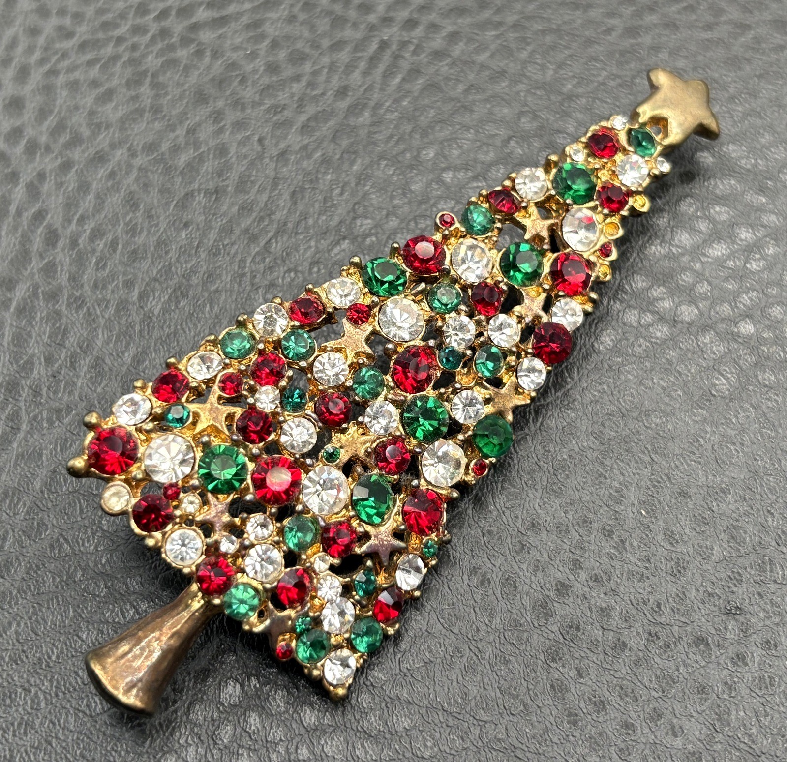 Vintage Large Gold Tone Christmas Tree Brooch Red Green Clear Rhinestone Pin