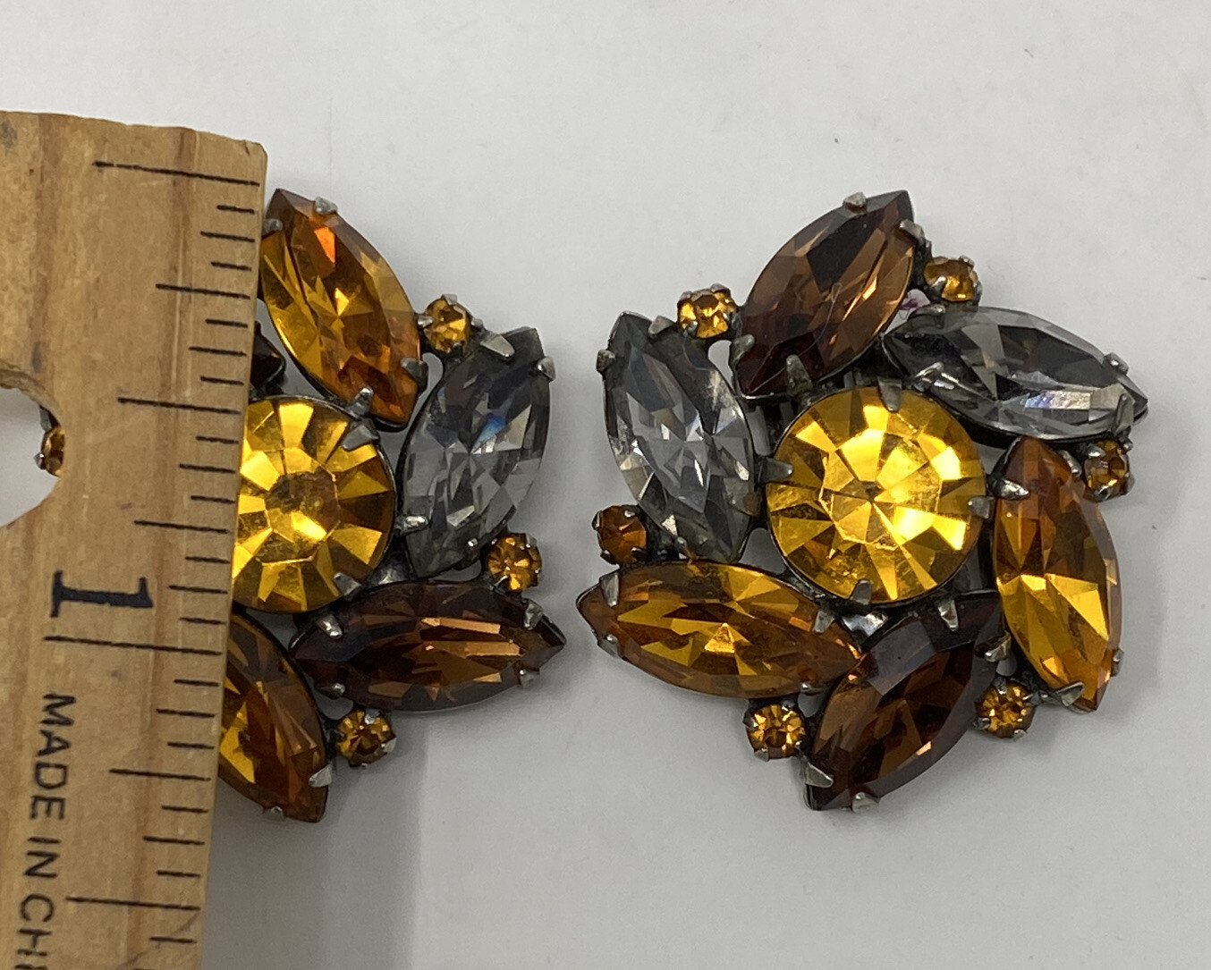 Art Deco Fantastic Vintage Signed Vogue Sparkly Topaz Rhinestone Clip Earrings