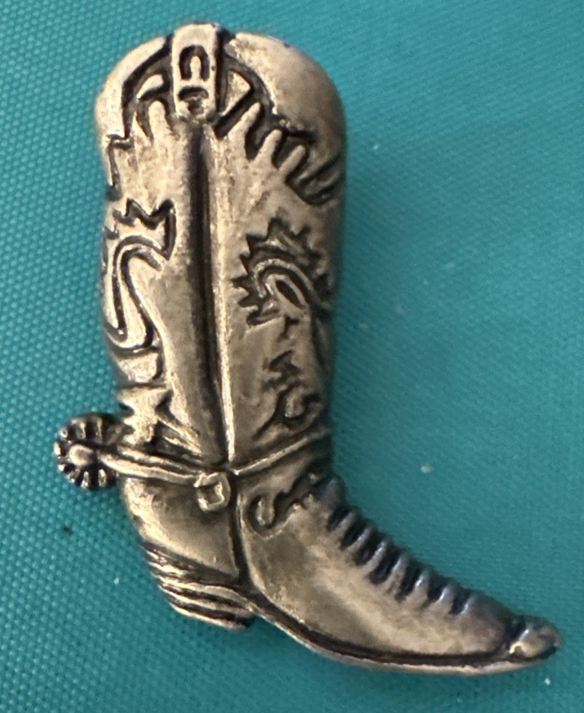 Pewter Spurred Western Cowboy Boot Lapel Hat Pin Elaborate Design Vintage