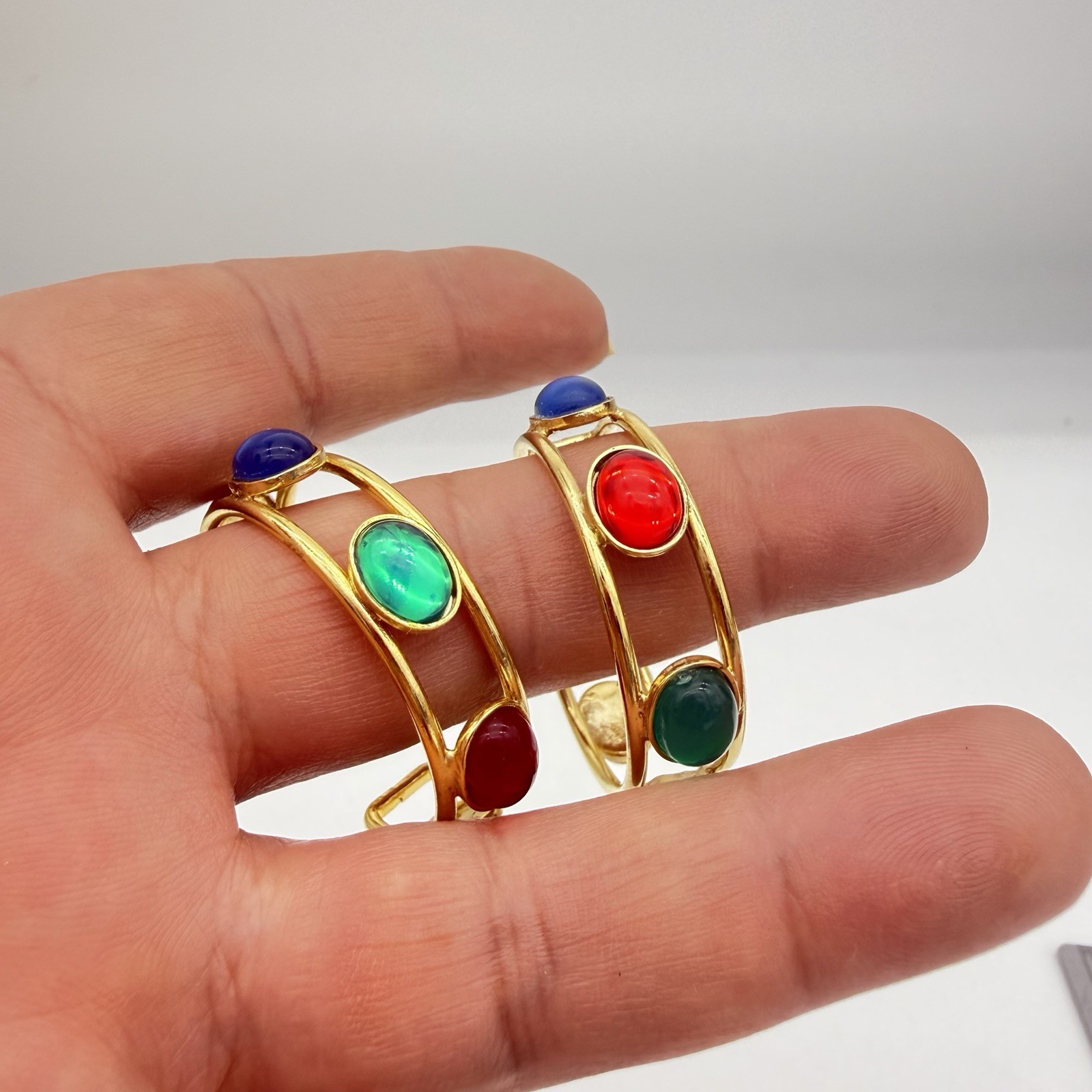 Vtg Mogul Hoop Earrings Gripoix Style Cabochon Red Blue Green Glass Large