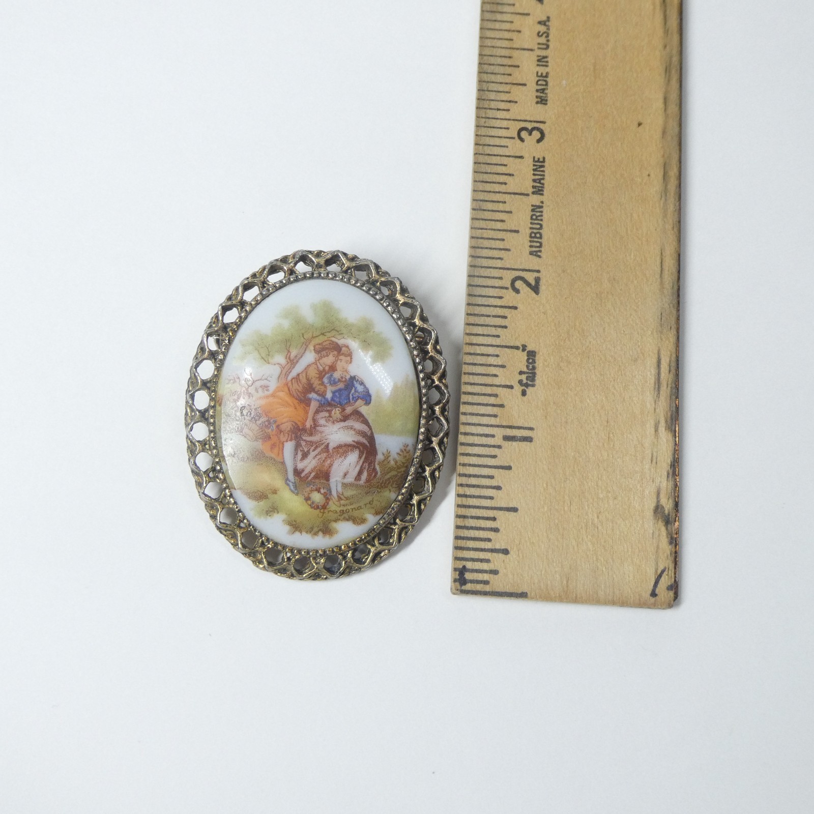 Porcelain Pin Romantic Couple w/ Brass Filigree Frame Oval Vintage Brooch