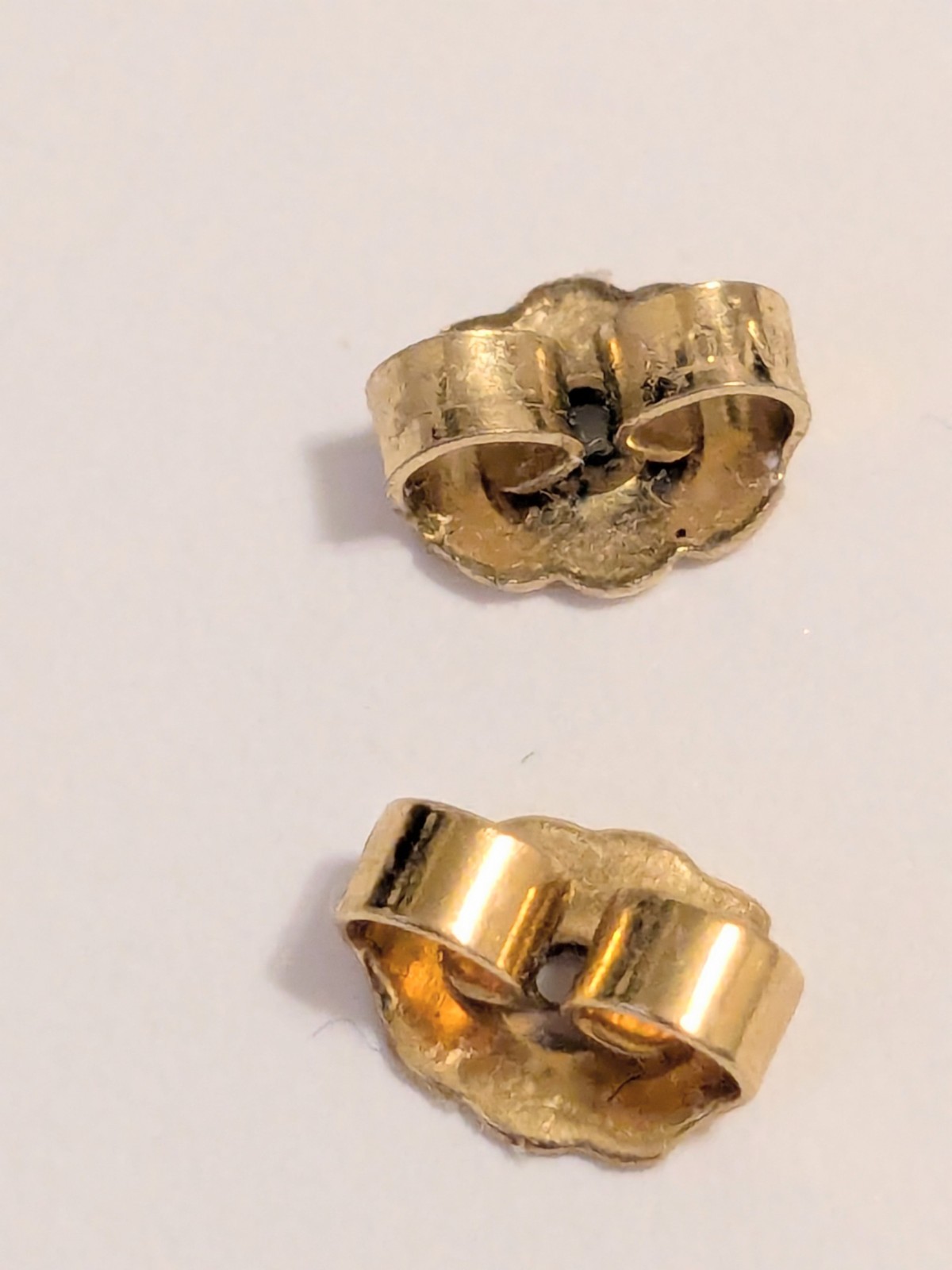 Vintage AVON Gold Tone Textured Wave Shaped Stud Drop Earrings 1 3/4″.