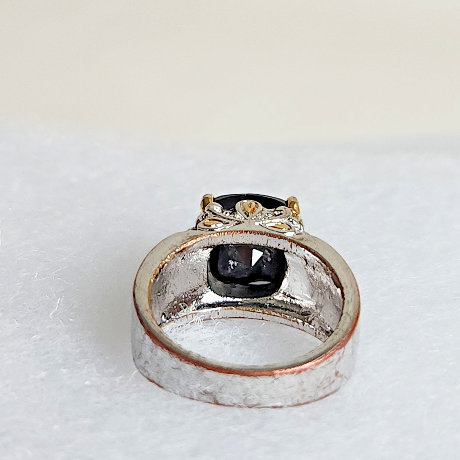 Size 5 Vintage Large Black CZ AS IS Copper Base Peeking Through