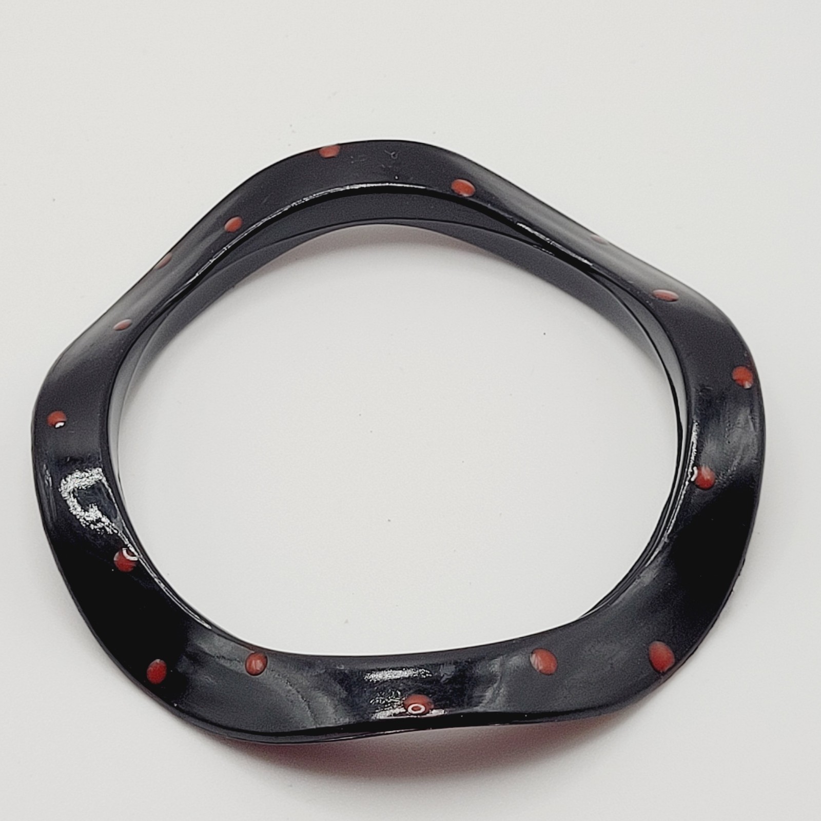 5 Black Color Different Shape Size Bangle Bracelet Retro Style Vintage 1980s