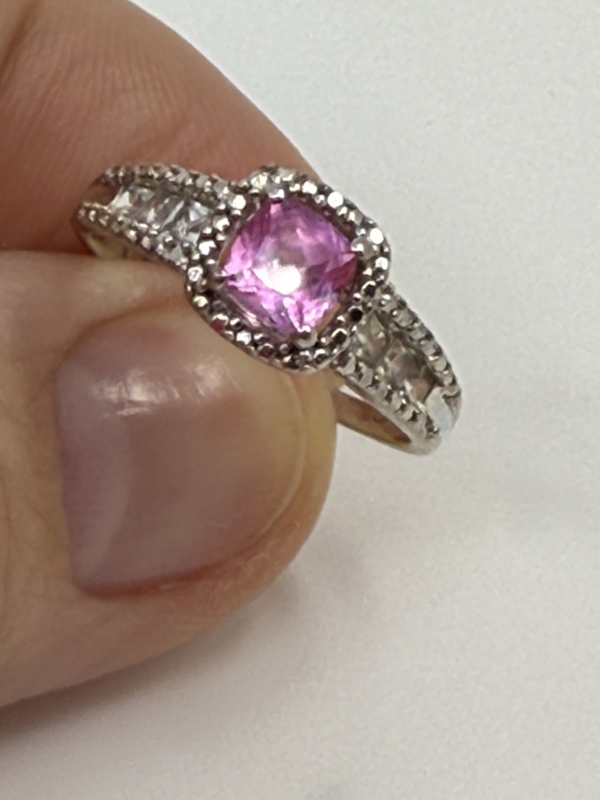 VINTAGE E.S. FEINSTEIN Ring Sz 7 with Dark Pink Stone STERLING SILVER 925