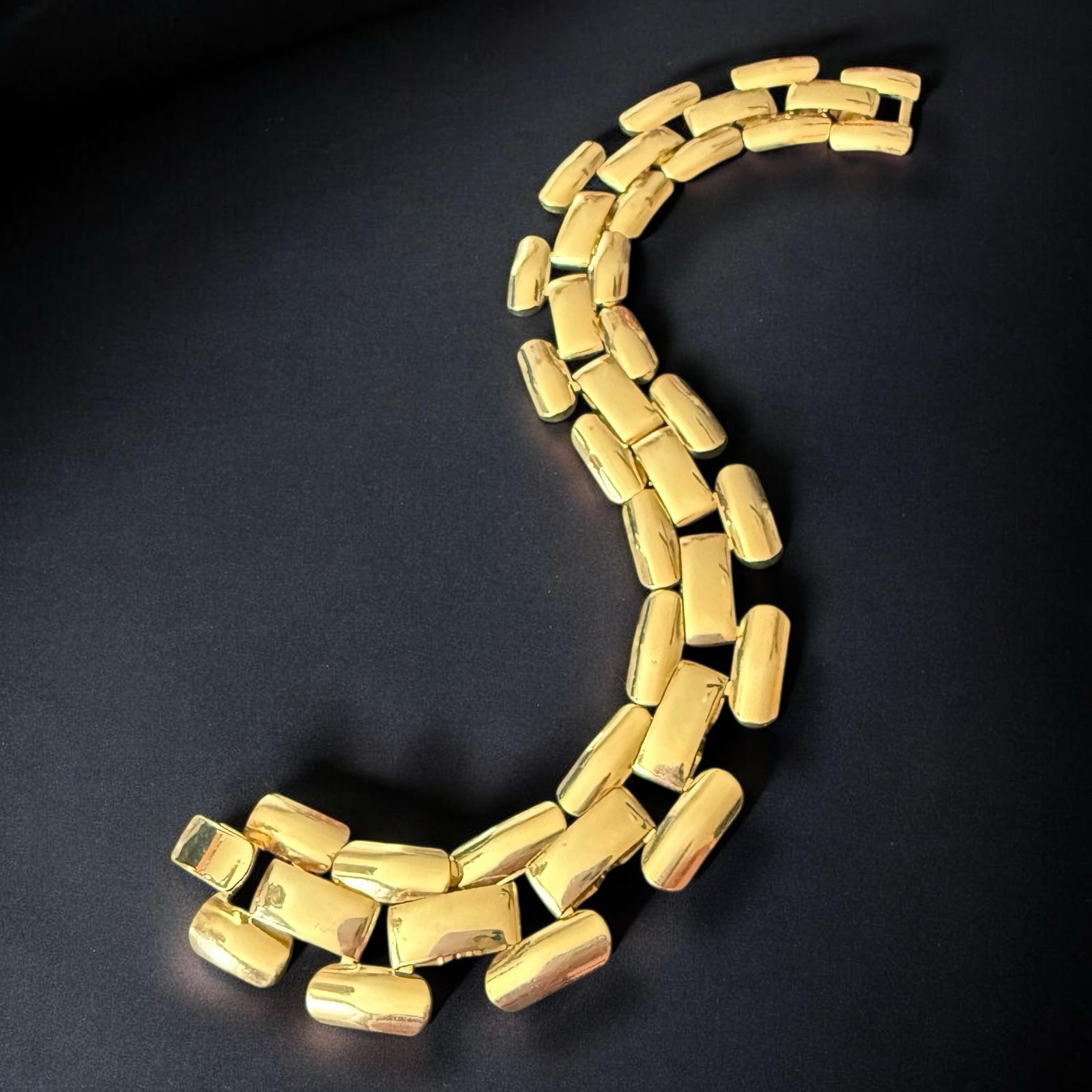 Gold Tone Bracelet Chunky Mid Century Vintage Articulated Link