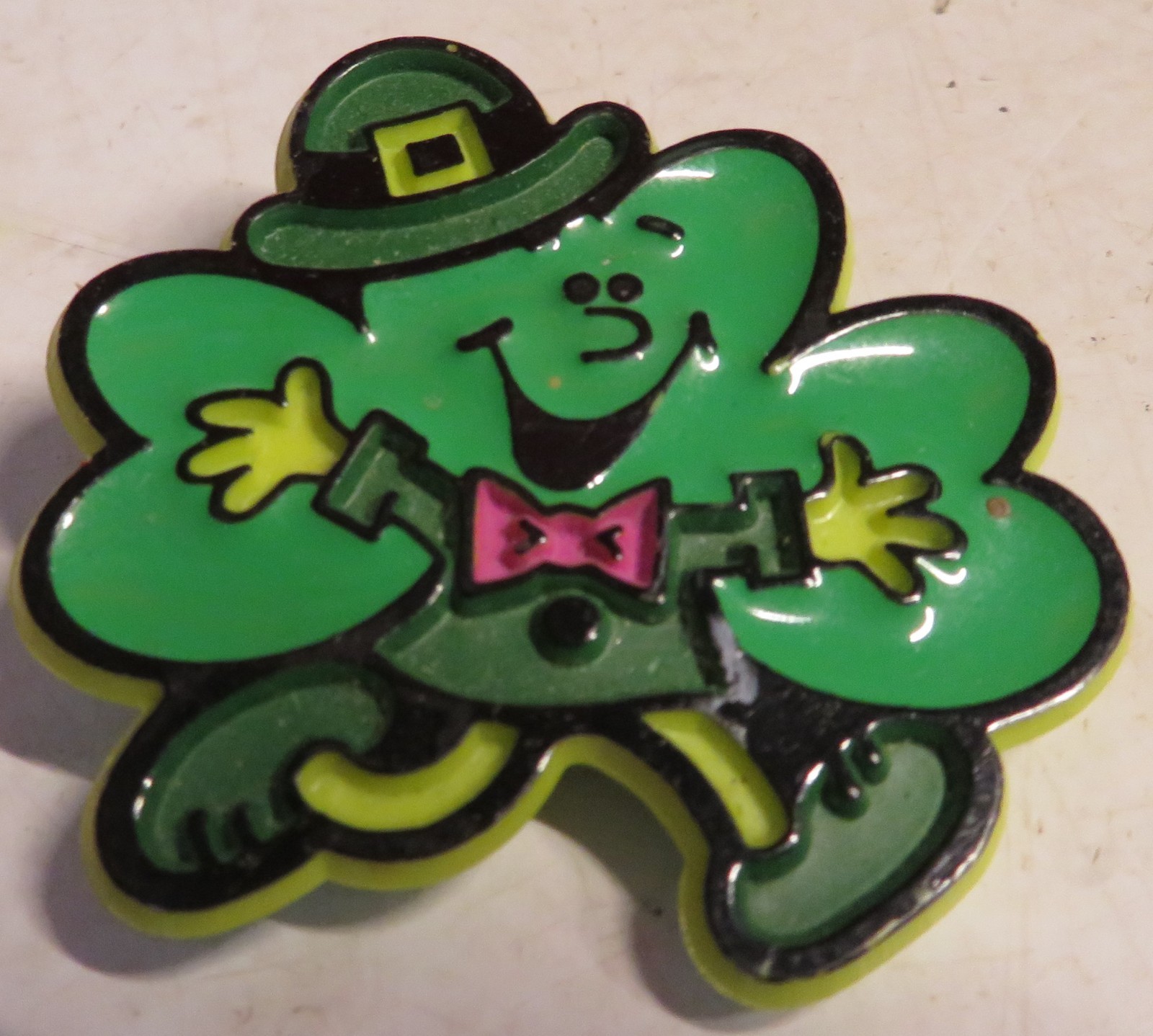 Hallmark Cards Leprechaun Plastic St. Patrick’s Shamrock Clover Brooch Pin 1981