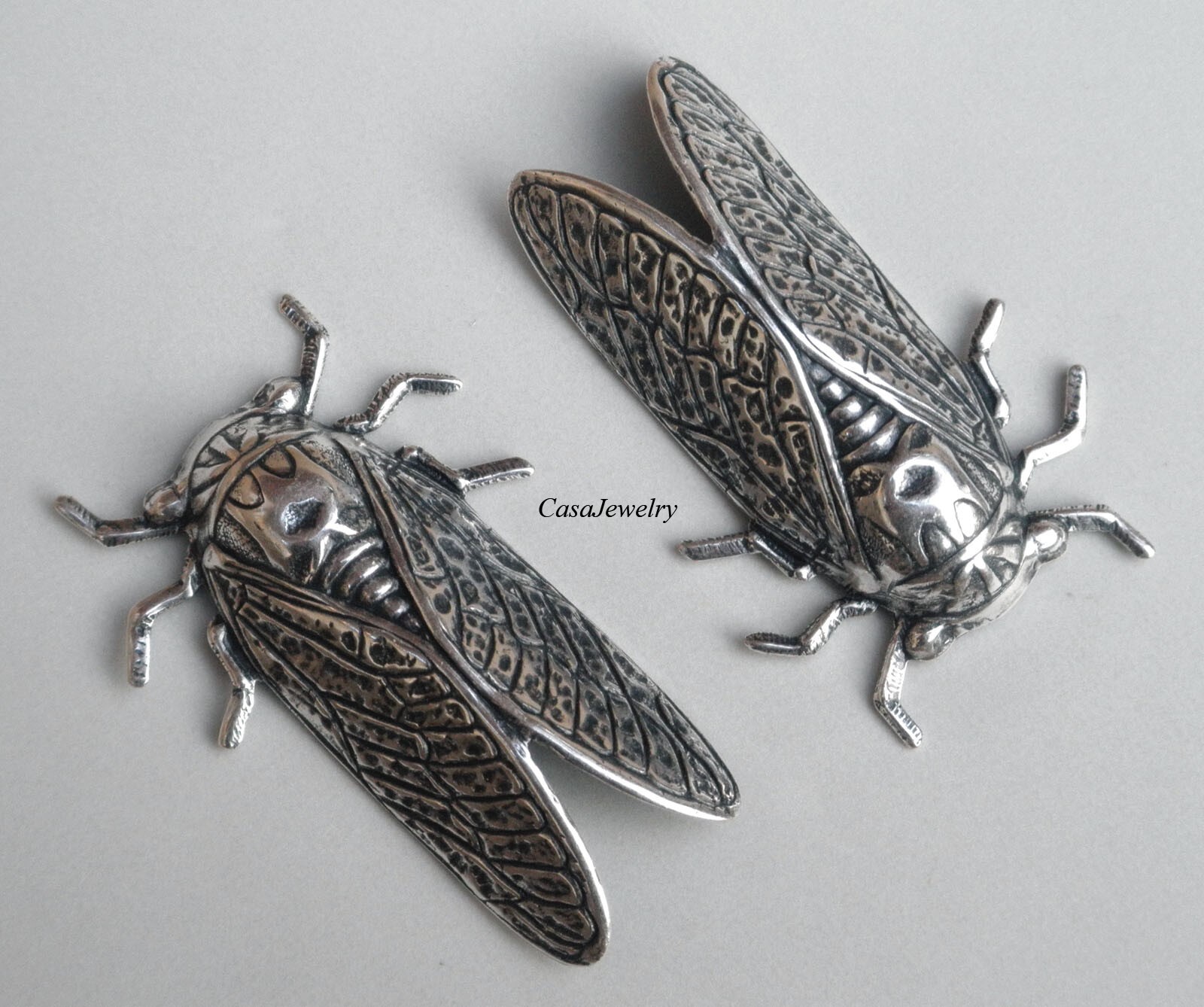 #5013RS LARGE ANTIQUED STERLING SILVER PLATED CICADA – 2 Pc Lot
