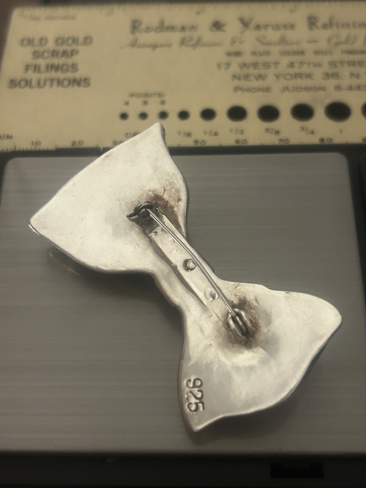 Large Sterling Silver Bow Tie Ribbon Brooch Pin 15.75 Grams
