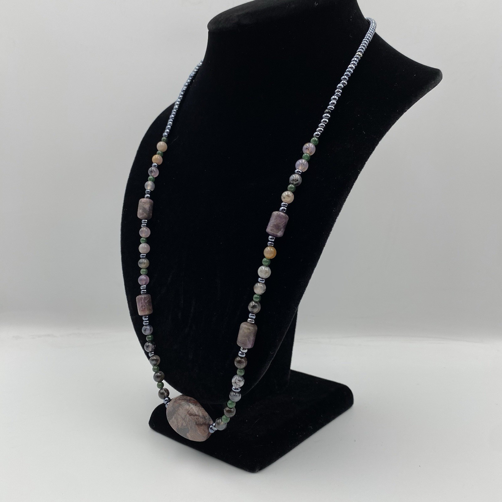 Stone Pendant Beaded Necklace 26″ Lobster Claw Clasp
