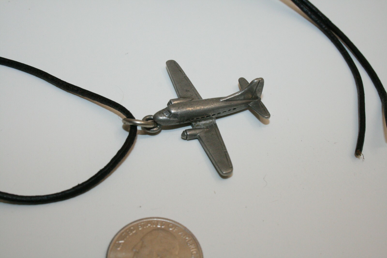 VINTAGE (JIM) CLIFT SIGNED PEWTER AIRPLANE PLANE CORD NECKLACE
