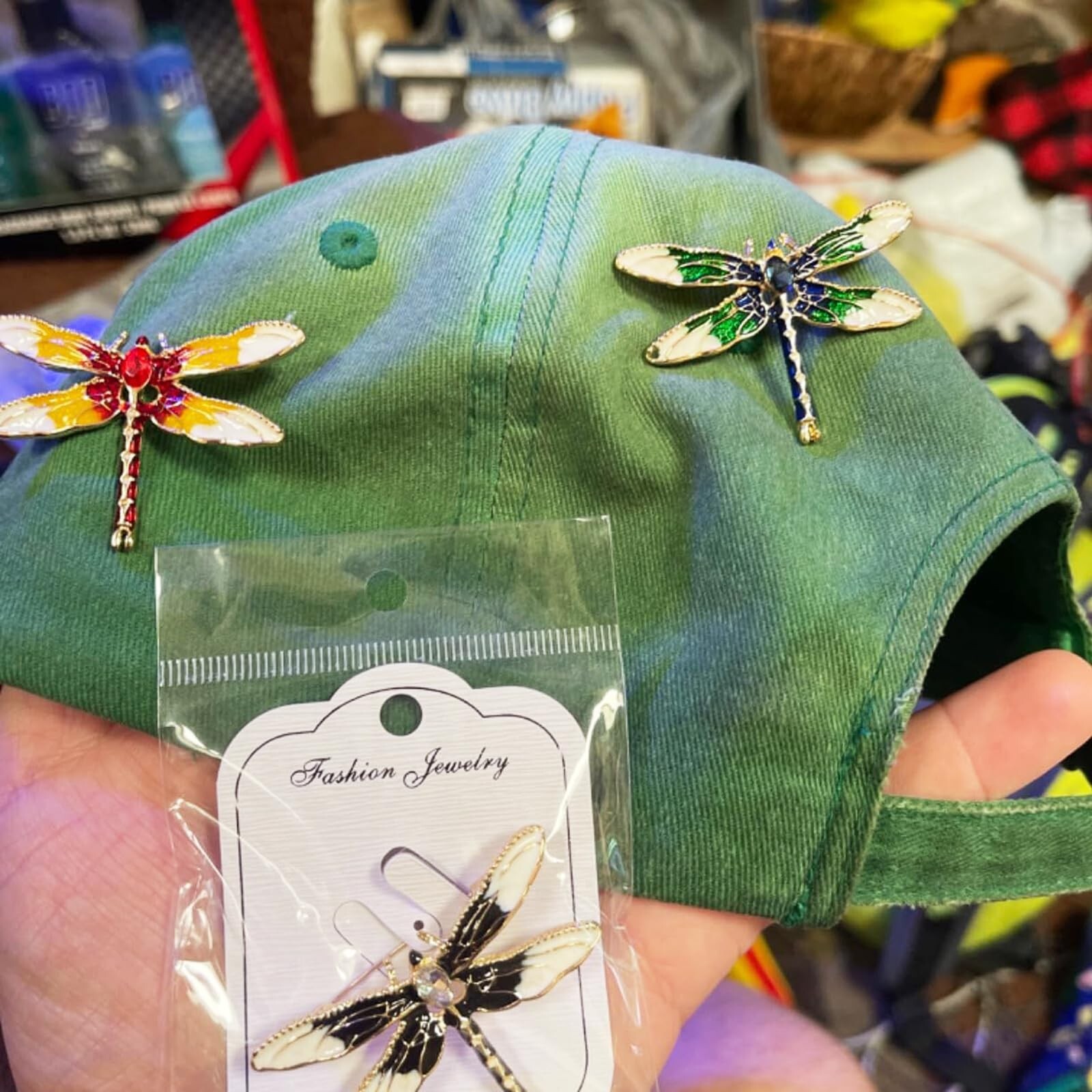Honbay 4PCS Chic Dragonfly Brooch Pins Enamel Alloy Cute Animal Dragonfly Bro…