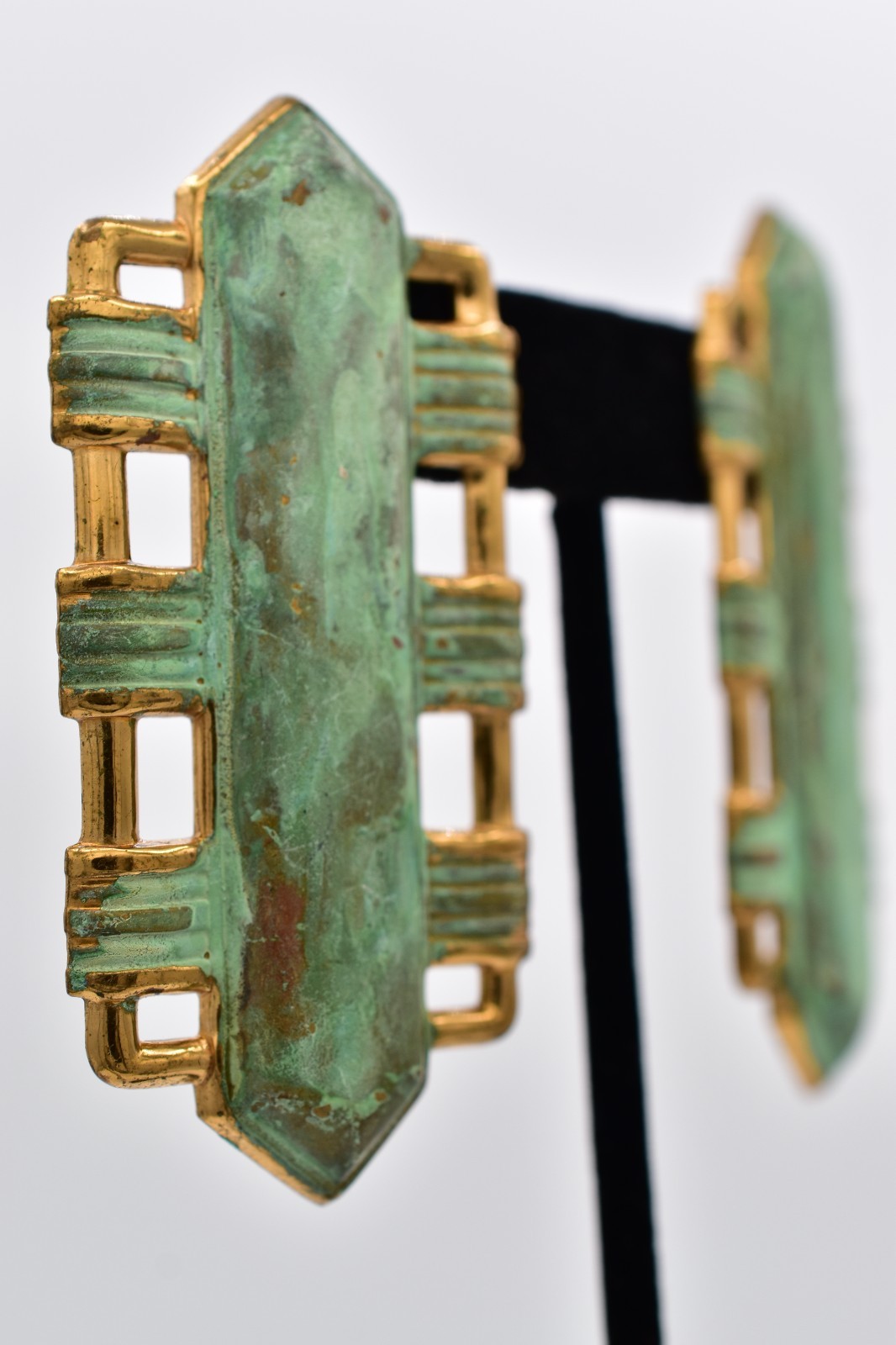 Vintage Brutalist Art Deco Verdigris Patina Gold Tone Drop Earrings 1970s BinAV