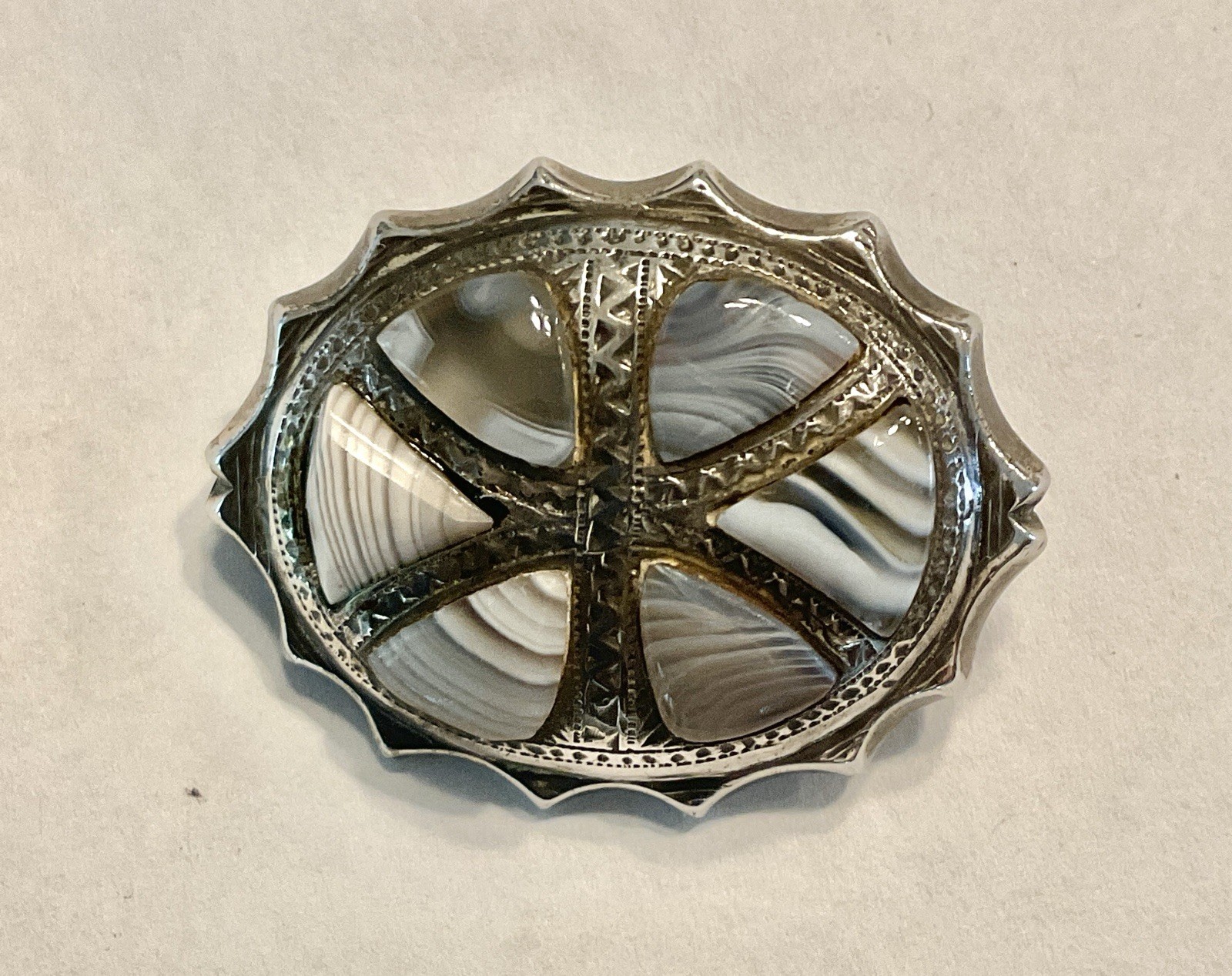 Antique Sterling Silver and Grey Agate Stone Scottish Pin 9.64 Grams