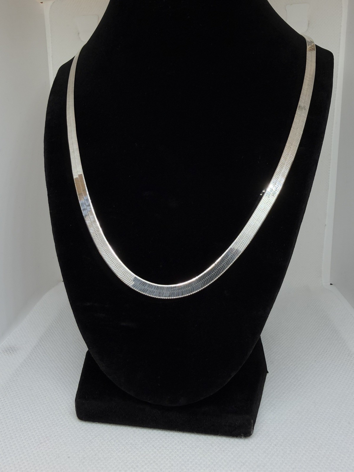 Vintage Italian Milor Herringbone 30″ 925 Silver Chain Necklace, 5.3mm, 21.13g