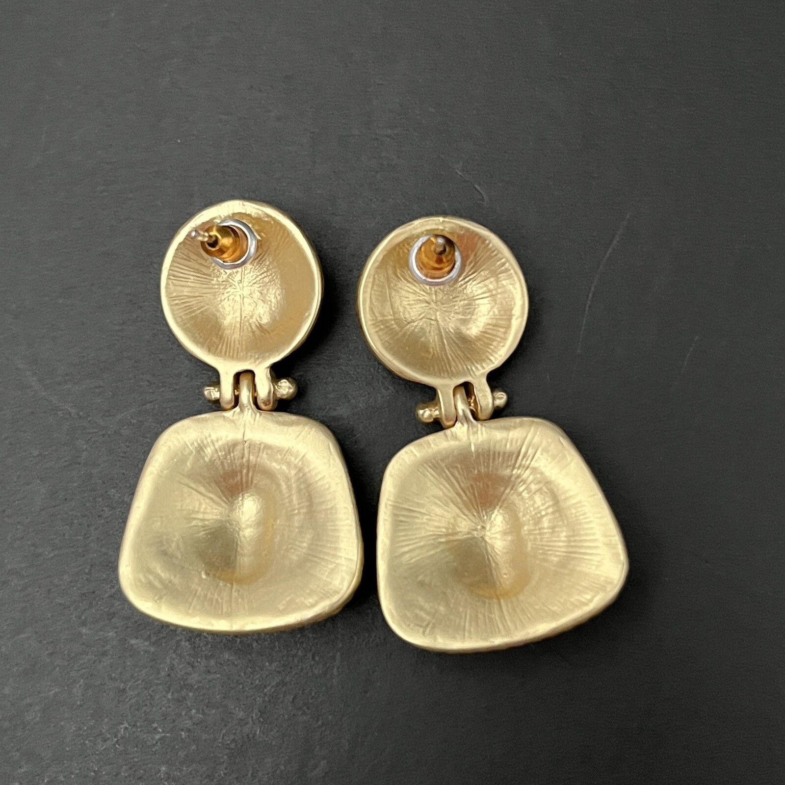Lion Head Door Knocker Earrings Matte Gold Tone Pierced Post Dangle Drop Vtg