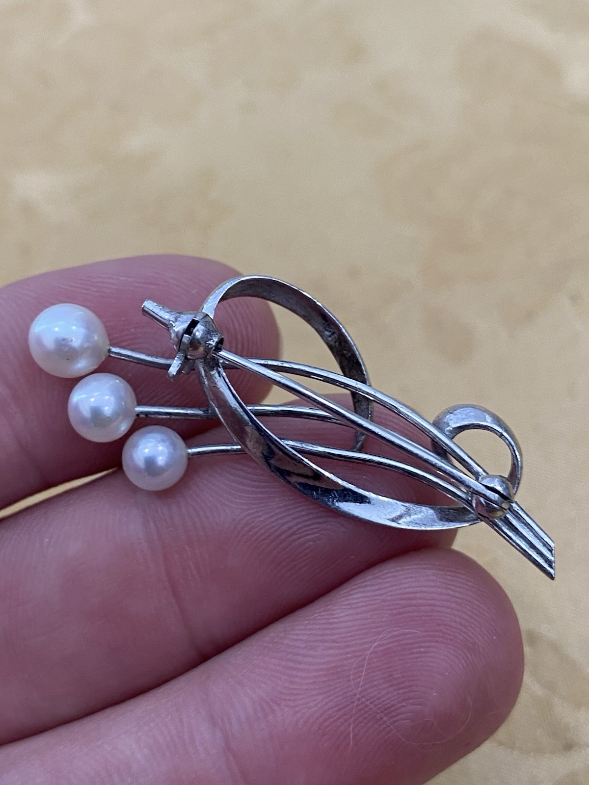 Mikimoto Akoya Pearls Sterling Silver 925 Designer Signed Brooch/Pin