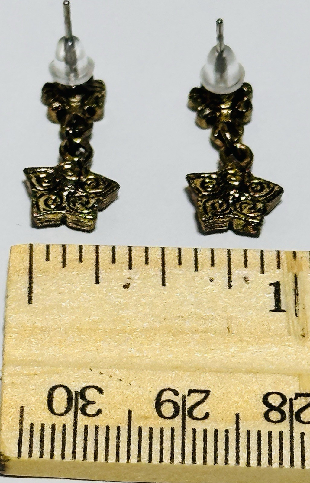 Antique Gold Tone Flower Dangle Earrings Blue And Green Rhinestones 3/4 In