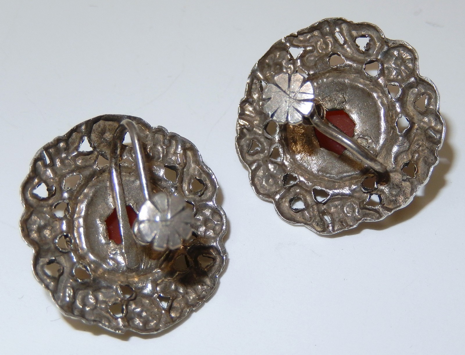 1940s Carnelian Silver Earrings Ornate Carved Hearts Flowers Screwback