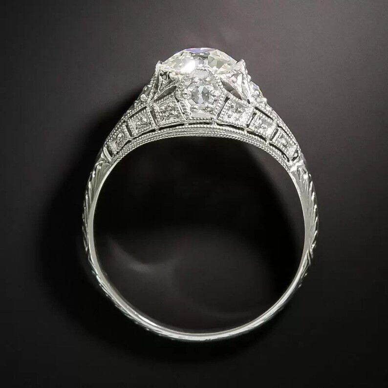 Fine Circa 1920s Vintage-style European-cut Stunning Art Deco Engagement Ring