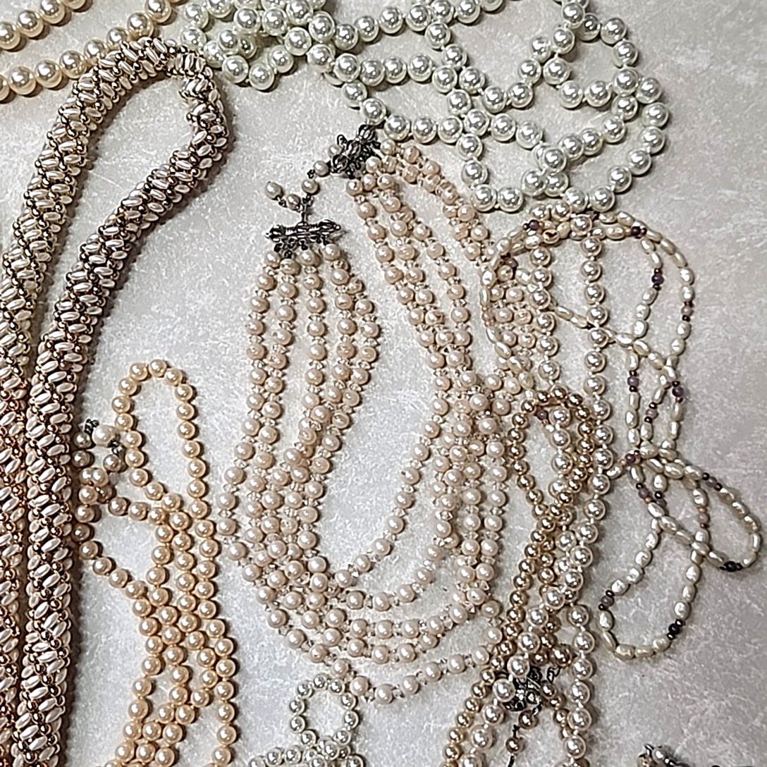 Vintage Faux Pearl Beaded Necklace Lot Bracelets Multicolor Glass Acrylic Layers