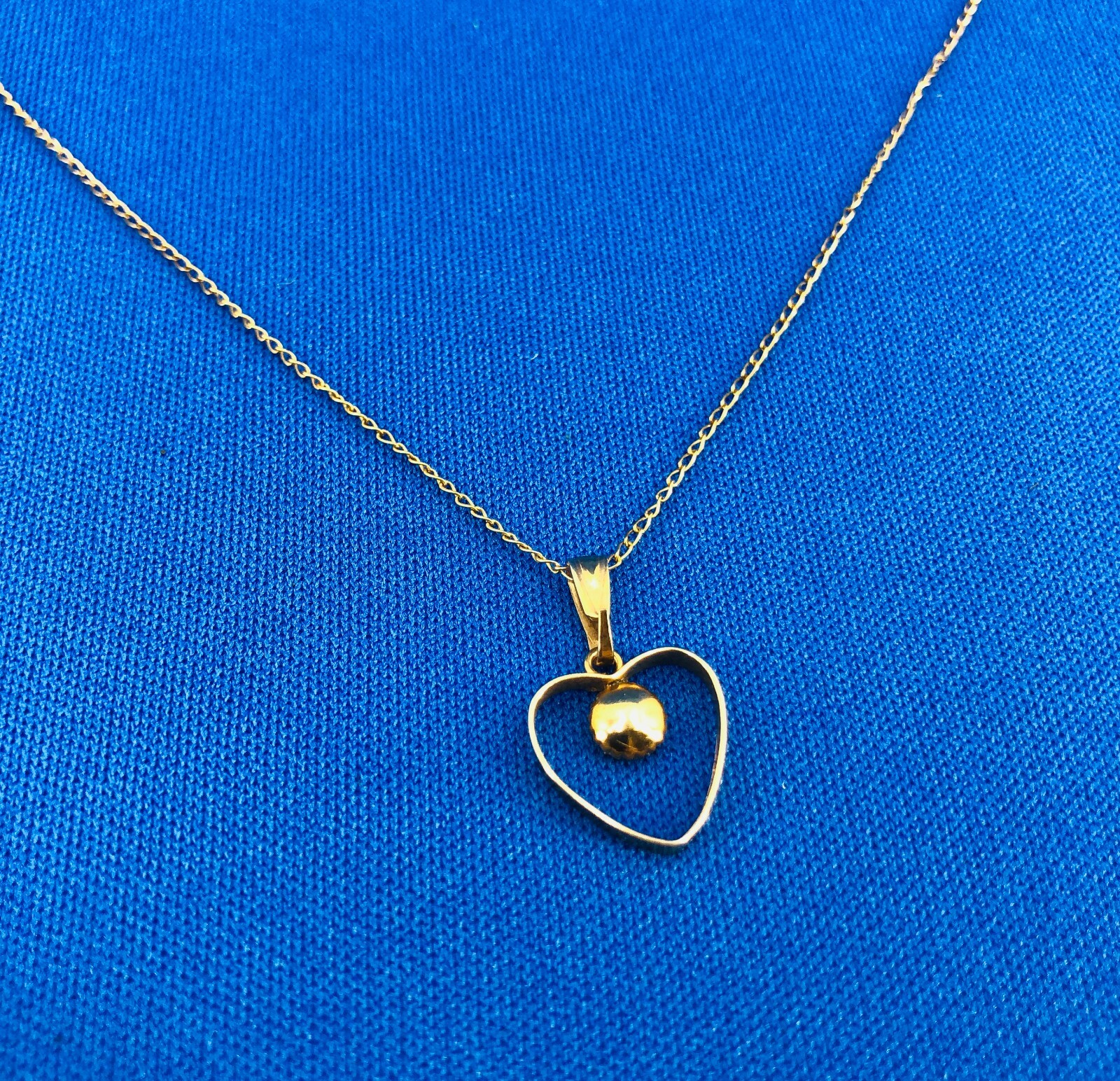Vintage 1/20 14K Marked Heart Pendant Necklace on Chain Love Romantic Jewelry