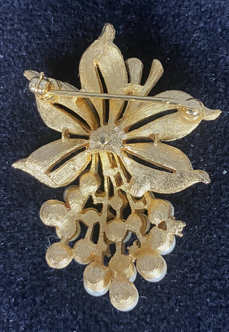 Vintage Signed Crown Trifari Jewelry, Bracelet, 3 Broochs, 4 Pair Clip Earrings
