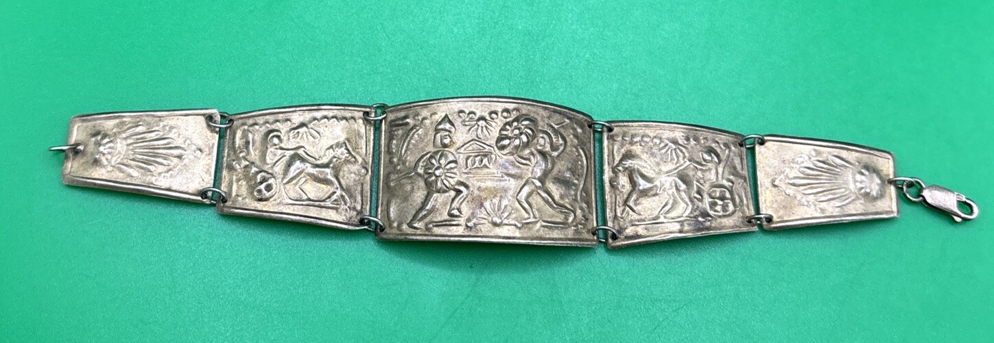 Vintage Signed 1175 AR 925 Gold Wash Sterling Panel Battle Scene Bracelet