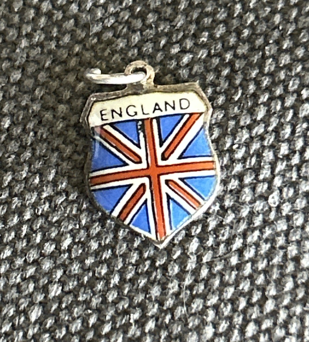 England Vintage B&B 800 Silver & Enamel Bracelet Charm