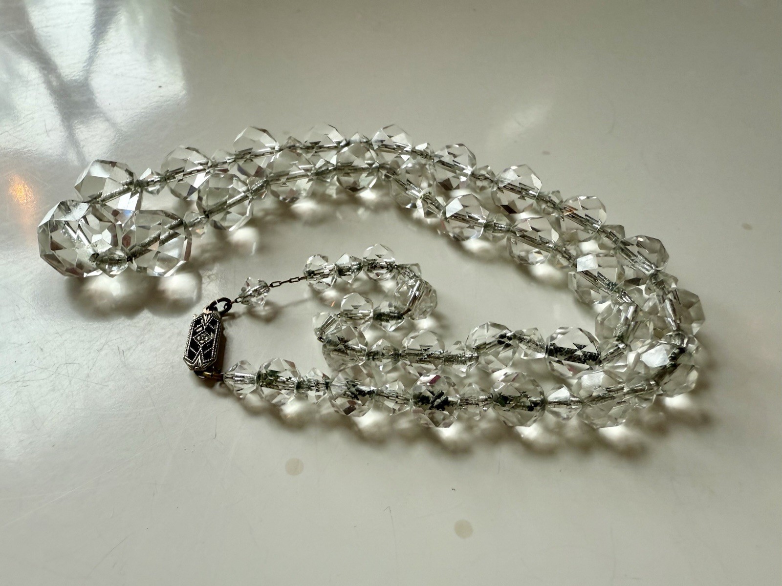 Vintage Deco Faceted Crystal Graduated Bead Necklace LOVELY