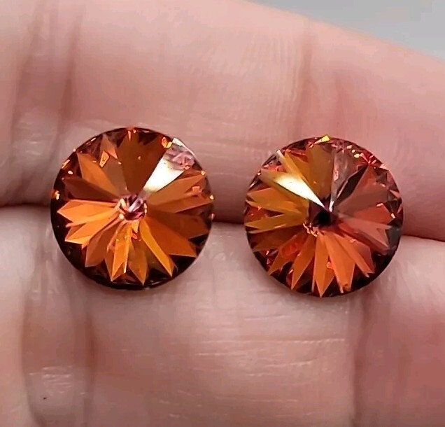 Vtg Iridescent Pink Orange Red Reflective Shiny Round Stud Earrings