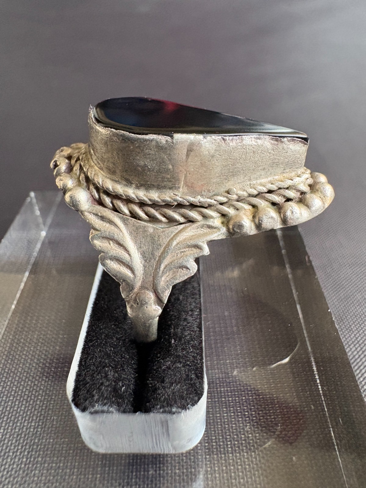 Vintage 925 Sterling Silver Tear Shaped Black Stone Ring Handmade Size 8.25 US