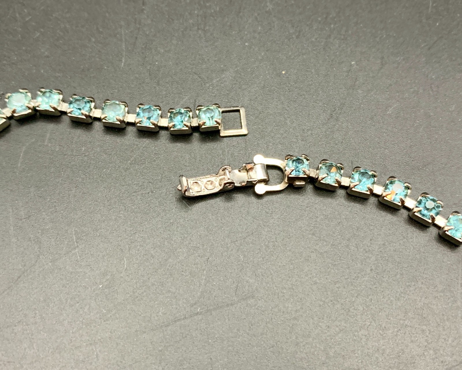 Sky Blue AB Aurora Borealis Rhinestone Festoon Necklace Prong Set Vintage 1950s